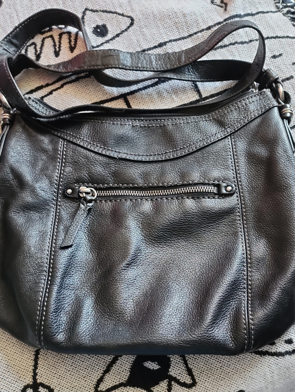 The Sac Reggio Black Leather Crossbody Bag
